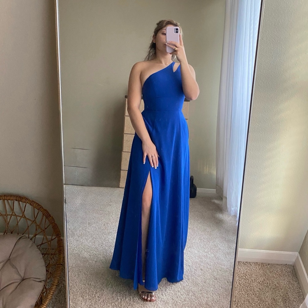 Elegant Blue One-Shoulder Dress